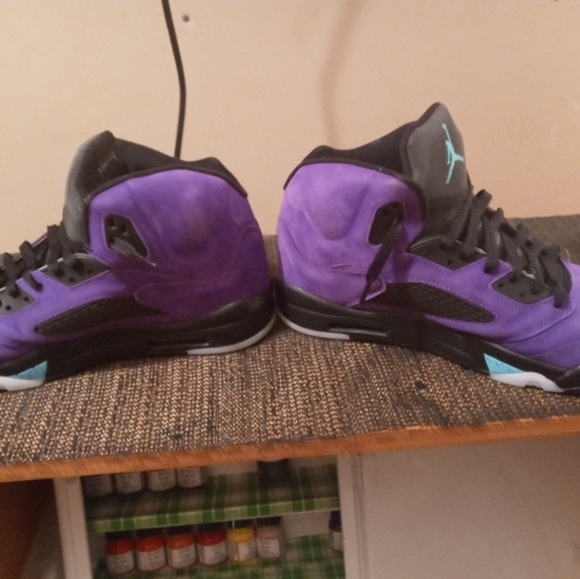 Grape 5s - Picture 3 of 4